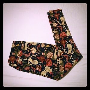 Bundle of 3 pairs of cute leggings 2x